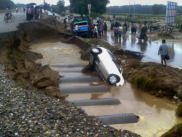 ಹೆದ್ದಾರಿ ಸ್ಥಿತಿ ನೋಡಿ ಹೆದ್ದಾರಿ ಸ್ಥಿತಿ ನೋಡಿ