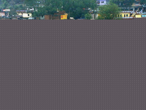 ಗಂಗೆಯ ಪ್ರವಾಹಕ್ಕೆ ಕೊಚ್ಚಿಹೋದ ಮನೆಗಳು
