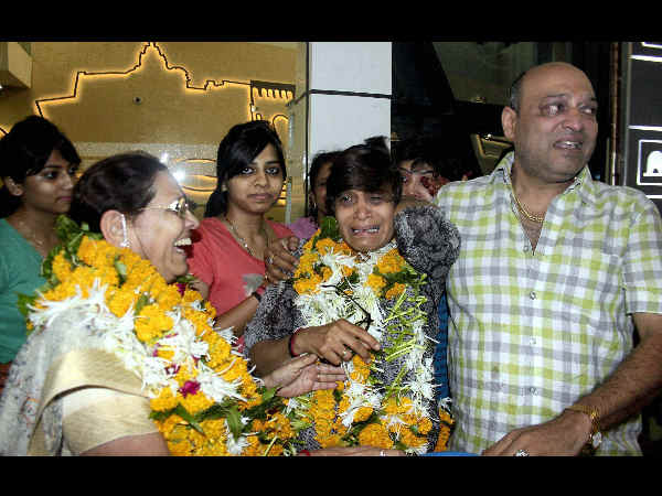 ನಗು ಅಳು ಎಲ್ಲವೂ ಒಟ್ಟಿಗೆ