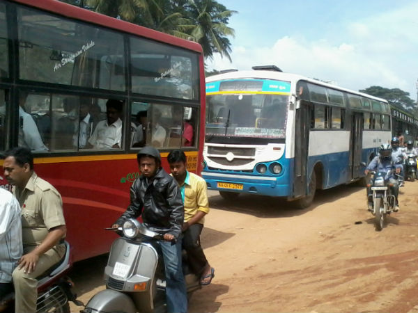 ಮಹಿಳೆಯರ ಮೇಲಾಗುತ್ತಿರುವ ಕಿರುಕುಳ ತಪ್ಪಿಸಬೇಕು