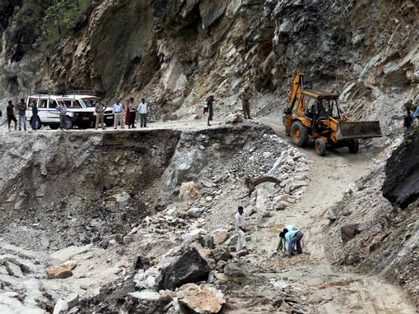 ವರುಣನ ಅರ್ಭಟ ತಗ್ಗಿತು