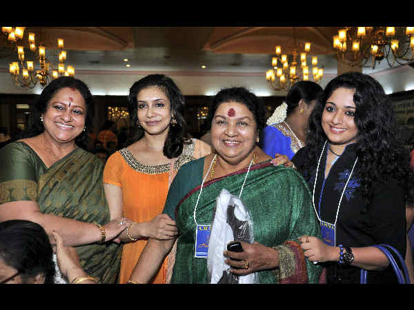 ಅಮ್ಮ ಮೀಟಿಂಗ್