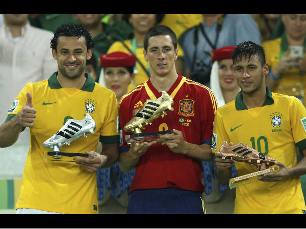 ಚಿನ್ನ, ಬೆಳ್ಳಿ, ಕಂಚಿನ ಬೂಟು