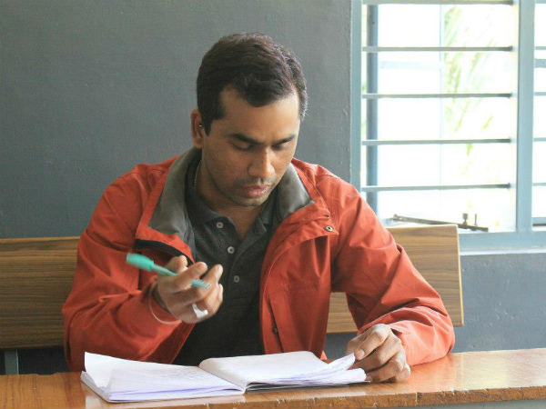 ಕನ್ನಡ ಶಾಲೆ ಉಚಿತವಲ್ಲ