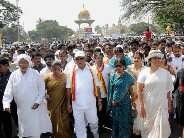 10 ಲೋಕಸಭಾ ಕ್ಷೇತ್ರಗಳು