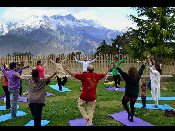 ಪರ್ವತ ತಪ್ಪಲಲ್ಲಿ