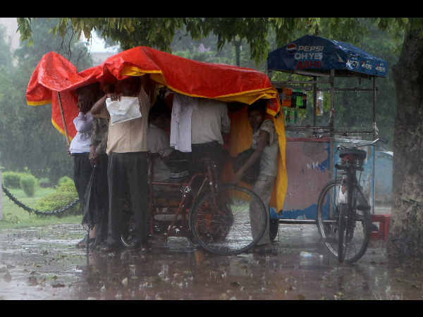 ಮಹಾ ಮಳೆಗೆ ಜನತೆ ತತ್ತರ