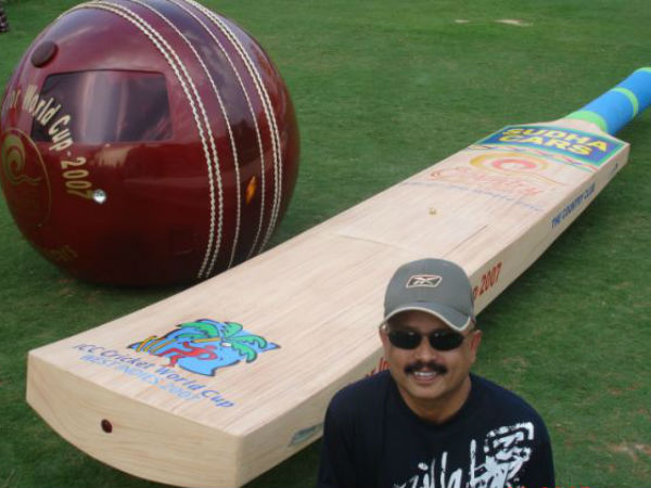 ಹೈದರಾಬಾದಿನ ಸುಧಾಕರ್ ಯಾದವ್- ಕ್ರಿಕೆಟ್ ಚೆಂಡು: 