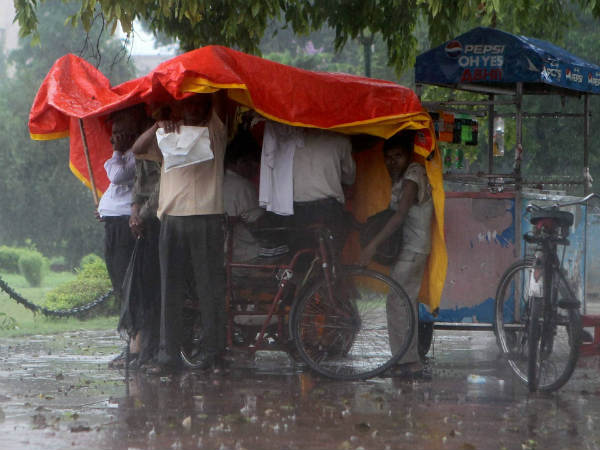 ಛೇ ಛತ್ರಿ ತಂದಿಲ್ಲ