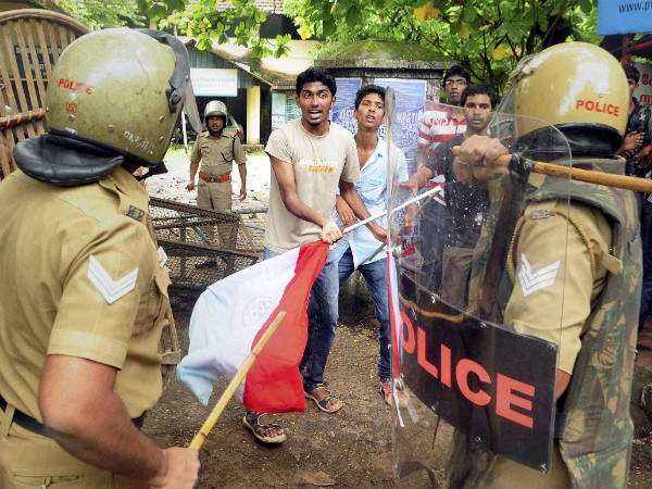 ಇನ್ನಿತರರ ತಾರೆಯರು