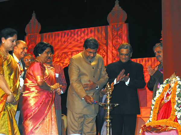  ಸತ್ಸಂಪ್ರದಾಯಕ್ಕೆ ಚ್ಯುತಿ ಬಾರದಿರಲಿ