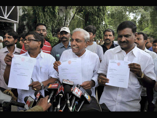 ರಾಜೀನಾಮೆ ಪರ್ವ