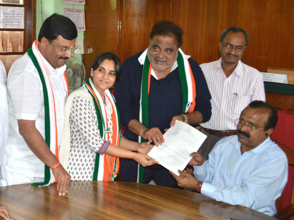 ಕೃಷ್ಣ ತಂದೆಯಲ್ಲ ಅಂದಿದ್ದ ರಮ್ಯಾ ಅಪ್ಪನ ಹೆಸರು ನಮೂದಿಸಿಲ್ಲ