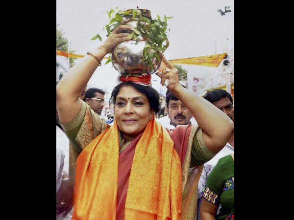 ಹೈದರಾಬಾದಿನಲ್ಲಿ