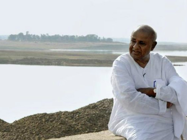 ದೇವೇಗೌಡರು ಸಾರ್ಥಿ