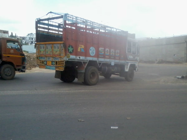 ಗೊಂದಲದ ಗೂಡು ಈ ಜಂಕ್ಷನ್