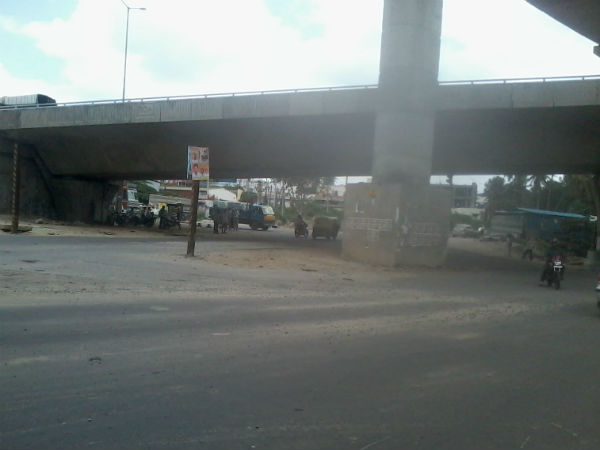 ಅದೋ ಅಲ್ಲಿದ್ದಾರೆ ನೋಡಿ ಪೊಲೀಸ್ರು!