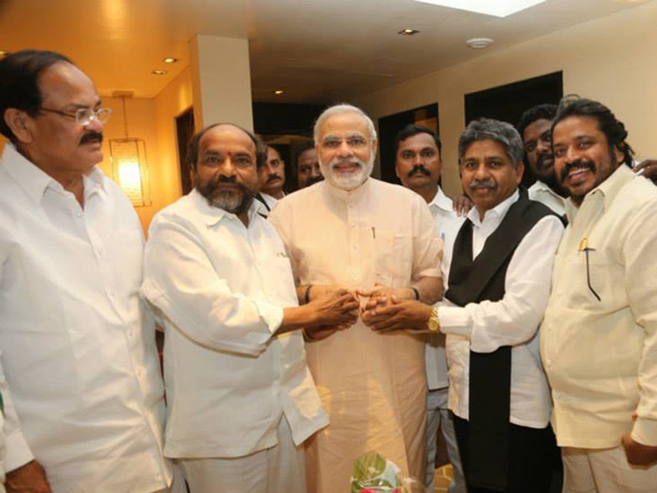 ಹೈದರಾಬಾದಿನಲ್ಲಿ ಮೋದಿ