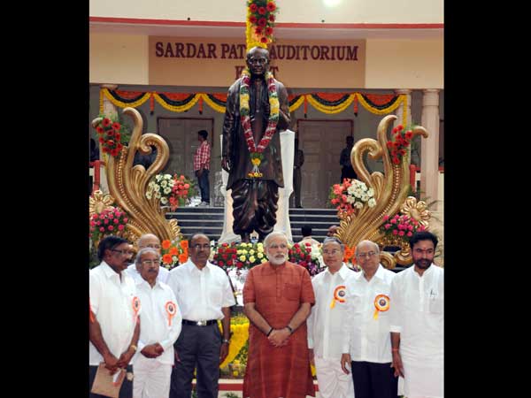 ಹೈದರಾಬಾದಿನಲ್ಲಿ ಮೋದಿ