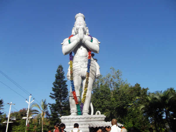 ಭಕ್ತರ ಪರದಾಟ