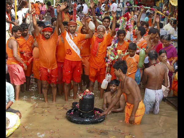 ವಾರಣಸಿಯಲ್ಲಿ