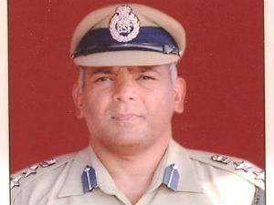Ashok Patil receives police medal for meritorious service Ashok Patil receives police medal for meritorious service