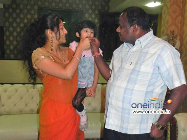ರಮ್ಯಾ ತಂದೆಯ ಹೆಸರು ಕೇಳೋದರಲ್ಲಿ ತಪ್ಪೇನು? 