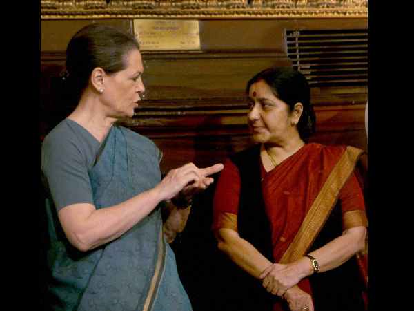 ಸೋನಿಯಾ- ಸುಷ್ಮಾ ಸೋನಿಯಾ- ಸುಷ್ಮಾ