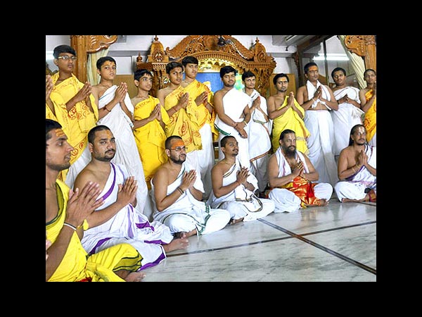 ಬ್ರಾಹ್ಮಣರ ಆಚಾರ ವಿಚಾರ ಬ್ರಾಹ್ಮಣರ ಆಚಾರ ವಿಚಾರ