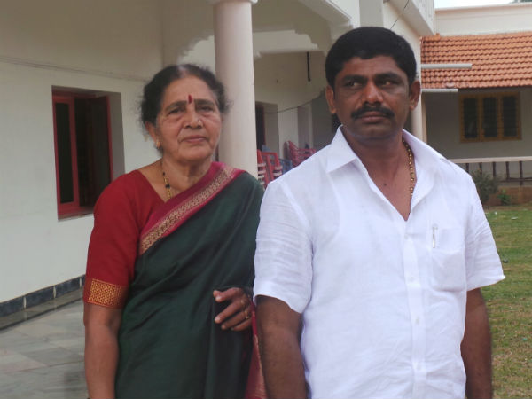 'ಶಿವಕುಮಾರ್ ತಾಯಿ ತಮಗೂ ತಾಯಿ ಇದ್ದಂತೆ' 