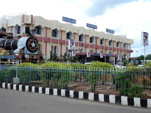 ಅಗ್ರ ಸ್ಥಾನದಲ್ಲಿ ವಿಜಯವಾಡ: