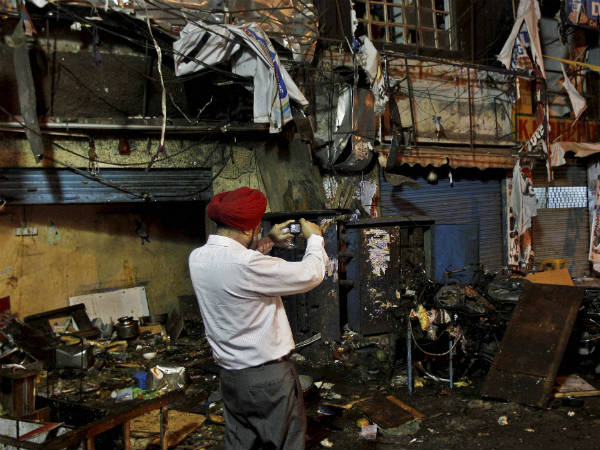 ಪೊಲೀಸರಿಗೆ ಚಳ್ಳೆಹಣ್ಣು ತಿನ್ನಿಸಿ ಪರಾರಿ