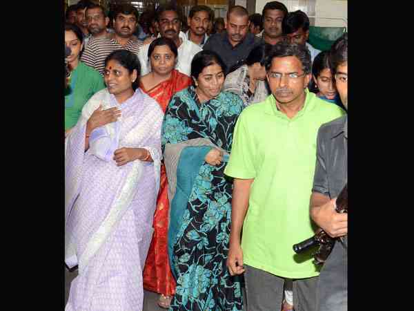 ಜಗನ್ ಕುಟುಂಬ ವರ್ಗ