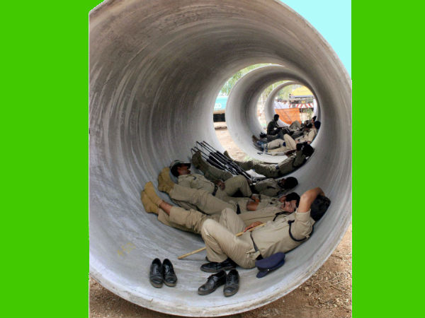 ಎಕ್ಸ್ ಟ್ರಾ ಸಮವಸ್ತ್ರ ನೀಡದಷ್ಟು ಅಸಹಾಯಕತೆ ಇರುವಾಗ