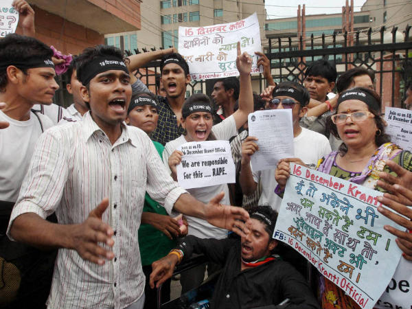 ಸಾರ್ವಜನಿಕರ ಆಗ್ರಹ