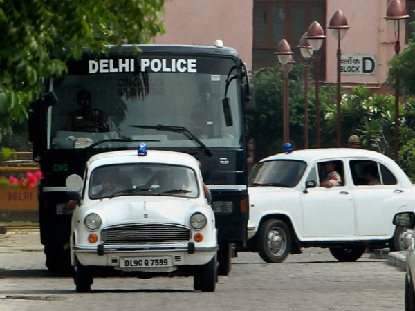 ಅಪರಾಧಿಗಳ ಪಯಣ