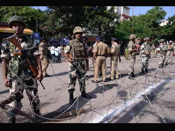 ಮೋಪಿದೇವಿ ಹೊರಕ್ಕೆ
