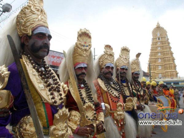 ನಮ್ಮ ಕಲಾವಿದರನ್ನು ಮರೆಯಬೇಡಿ