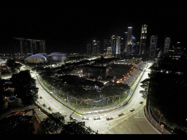 ಸಿಂಗಪುರದಲ್ಲಿ