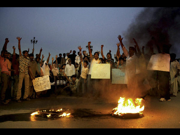 ಇಸ್ಲಾಮಾಬಾದಿನಲ್ಲಿ 