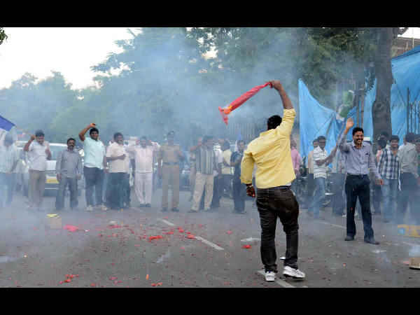 ನಾಯ್ಡು ಗರಂ