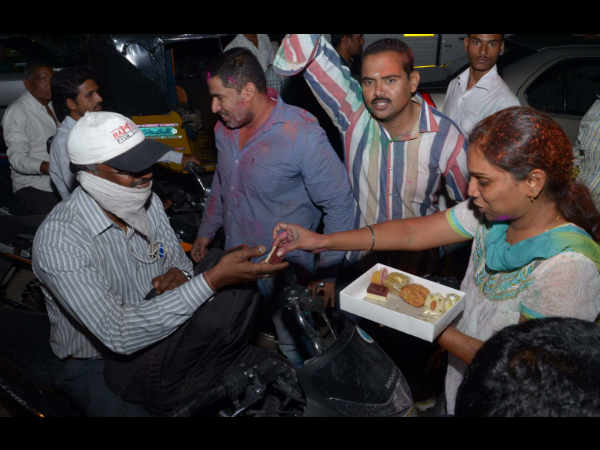 ವೈಎಸ್ಸಾರ್ ಕಾಂಗ್ರೆಸ್ ವಿಜಯೋತ್ಸವ