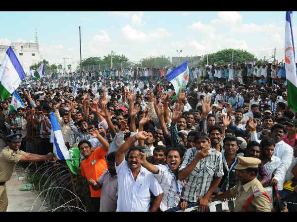 ವೈಎಸ್ಸಾರ್ ಕಾಂಗ್ರೆಸ್ ನಡೆ