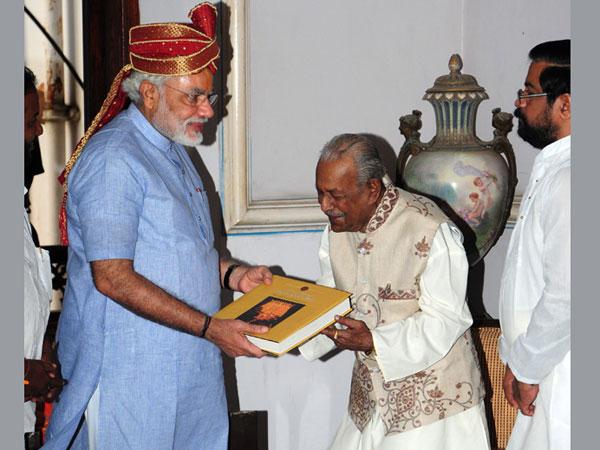 ನರೇಂದ್ರ ಮೋದಿ ಅನಂತಪದ್ಮನಾಭ ದೇಗುಲ ಭೇಟಿ 