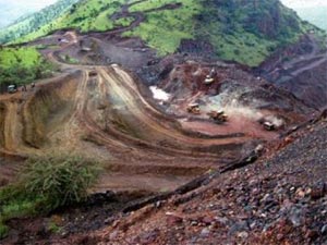 Belekeri port Iron ore case, Govt orders probe on officers Belekeri port Iron ore case, Govt orders probe on officers