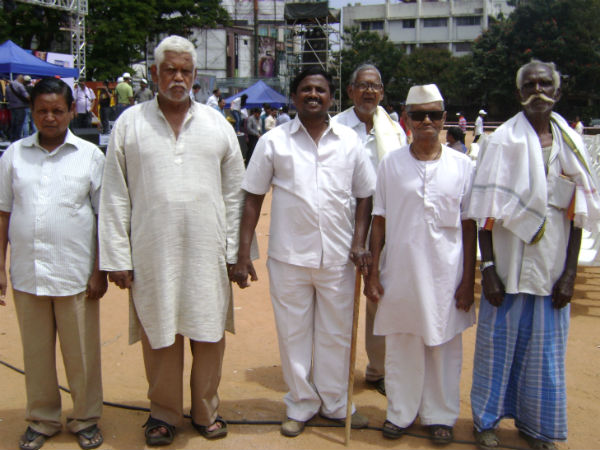 ಪರಿವರ್ತಿತ ಭಿಕ್ಷುಕರಿಗೆ 2 ಪಾರ್ಲೆಜಿ