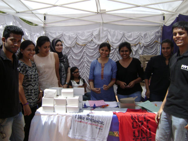 ಈ ಜಗವೇ ಹುಚ್ಚರ ಸಂತೆ!