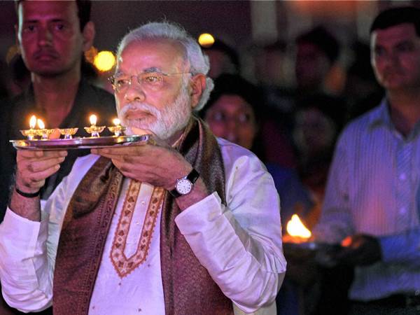 ಮೋದಿ ಆರತಿ