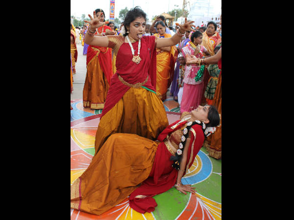 ವಾಹನ ಸೇವೆ ಎಂಟನೇ ದಿನ