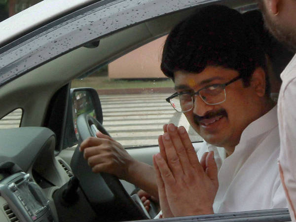 ರಾಜಾ ಭಯ್ಯಾ ಅಖಿಲೇಶ್ ಸಂಪುಟಕ್ಕೆ ಬ್ಯಾಕ್ 